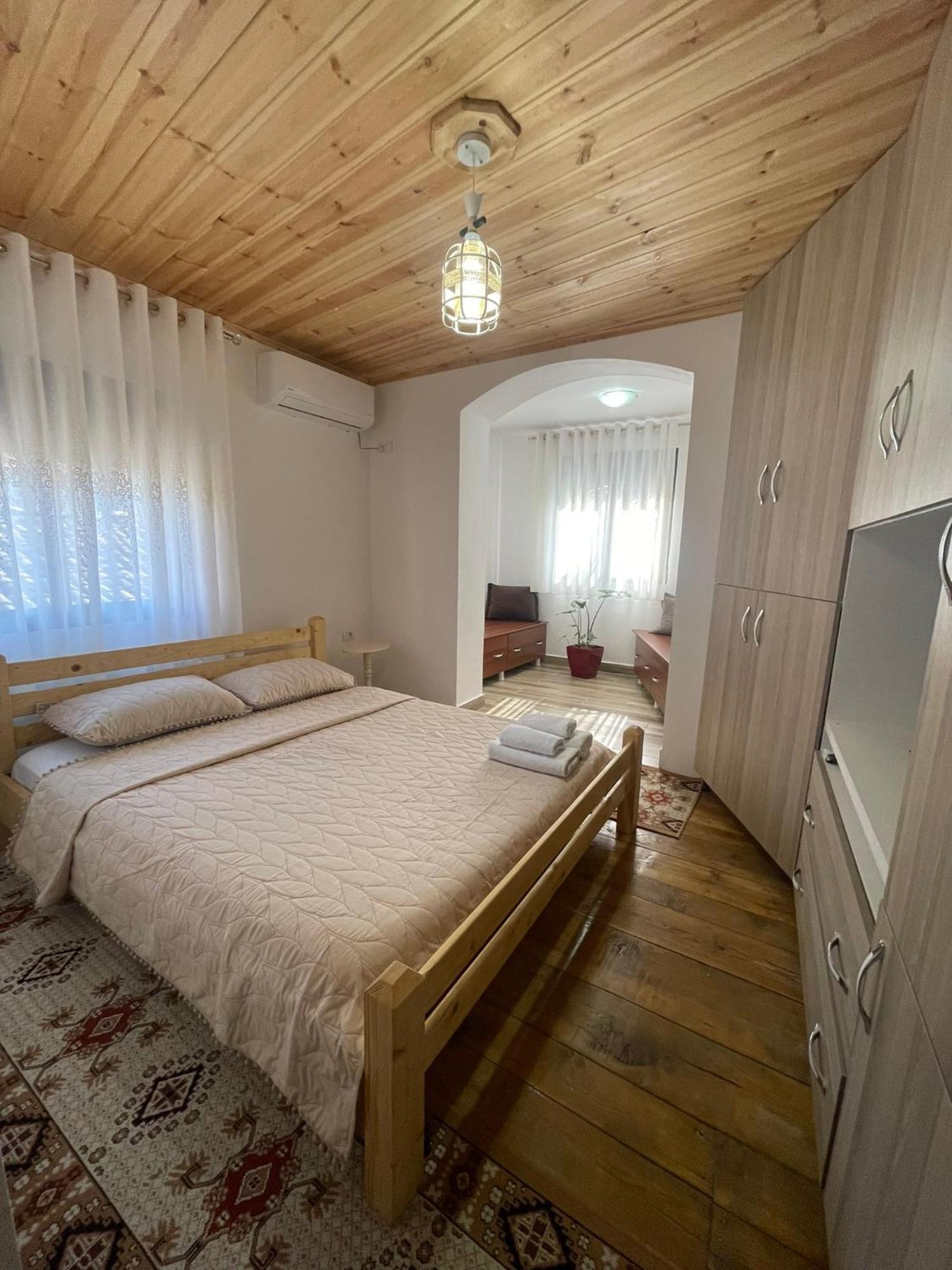 Guesthouse Kroi City Center Berat Extérieur photo