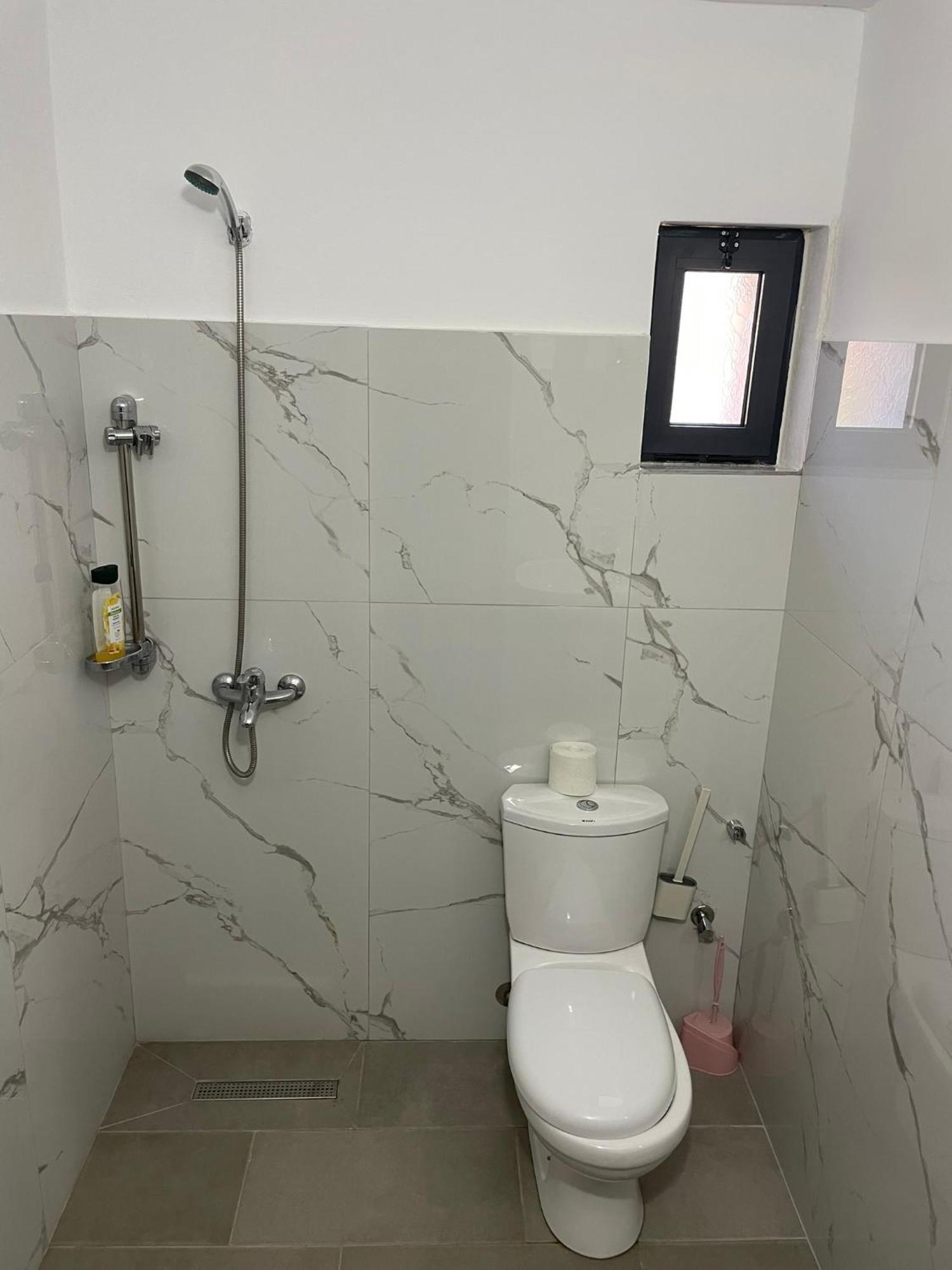 Guesthouse Kroi City Center Berat Extérieur photo